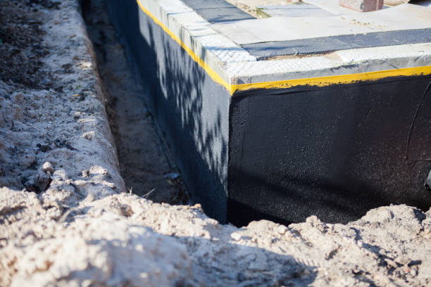 Professional Crawl Space Encapsulation technician working in Cobb Island, MD